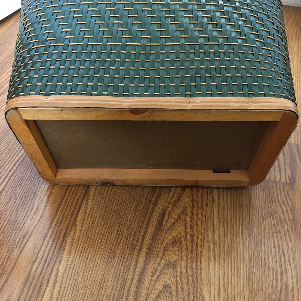 Vintage 1970s Picnic Basket Woven Wicker Metal Handles Hunter Green - Picture 11 of 14